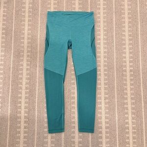 Outdoor Voices Move Free 7/8 Leggings, Size M